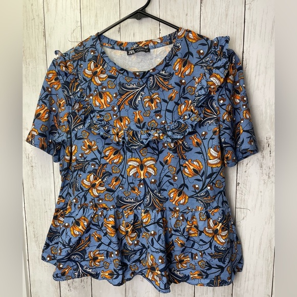 Zara Blue Ruffled Boxy Blouse with Peter Pan Collar size medium - Picture 1 of 5